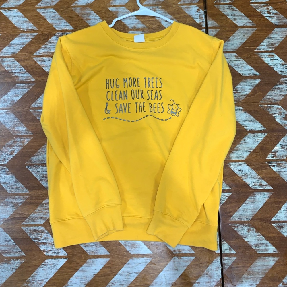 Sweatshirt